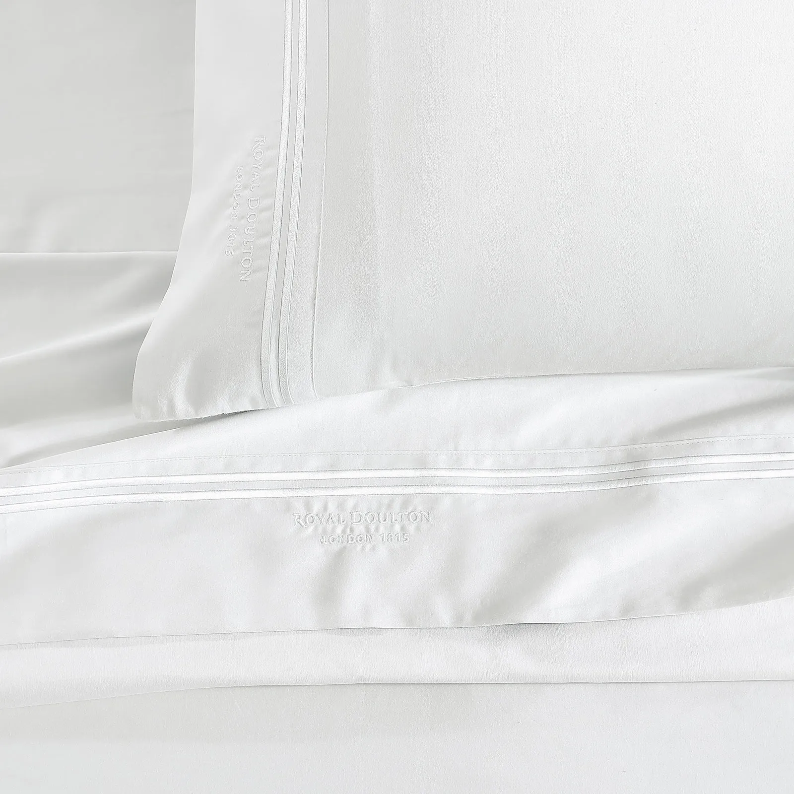 500TC Sheet set by Royal Doulton