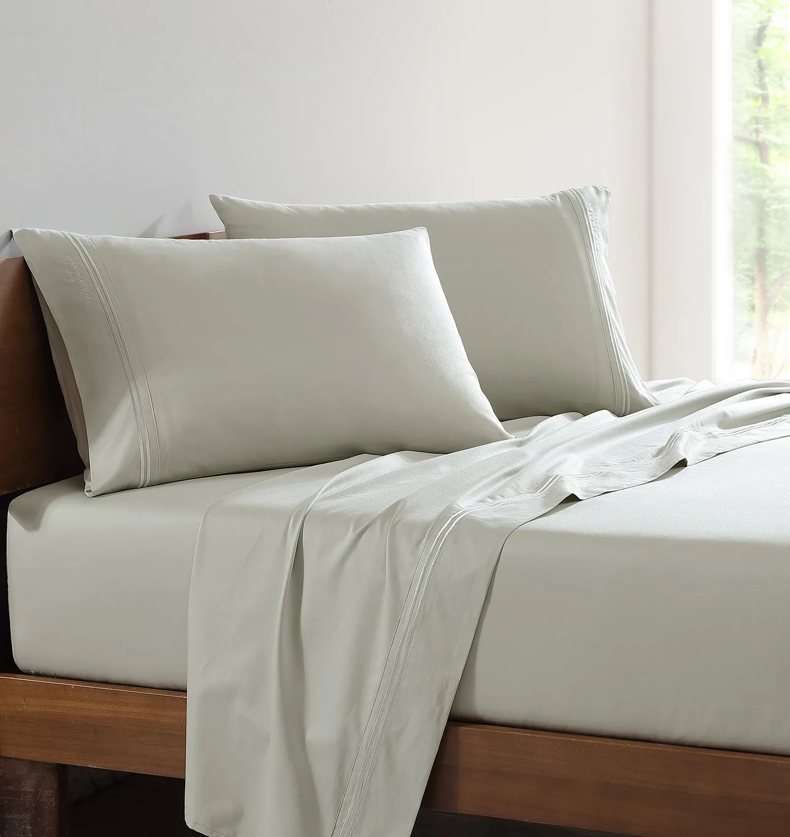 500TC Sheet set by Royal Doulton