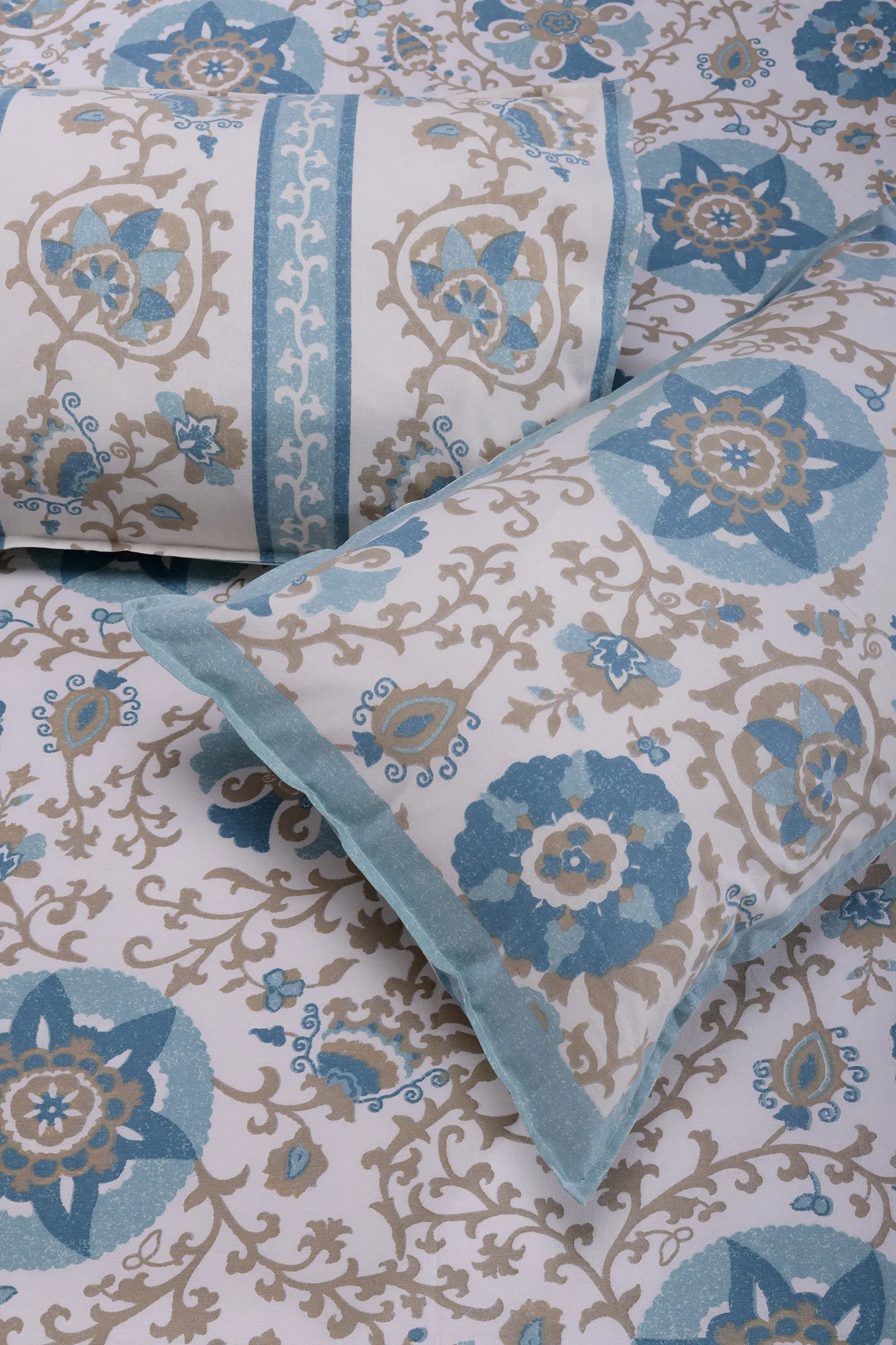 Gayatri Gaon Dalilah Blue Cotton Bedsheet