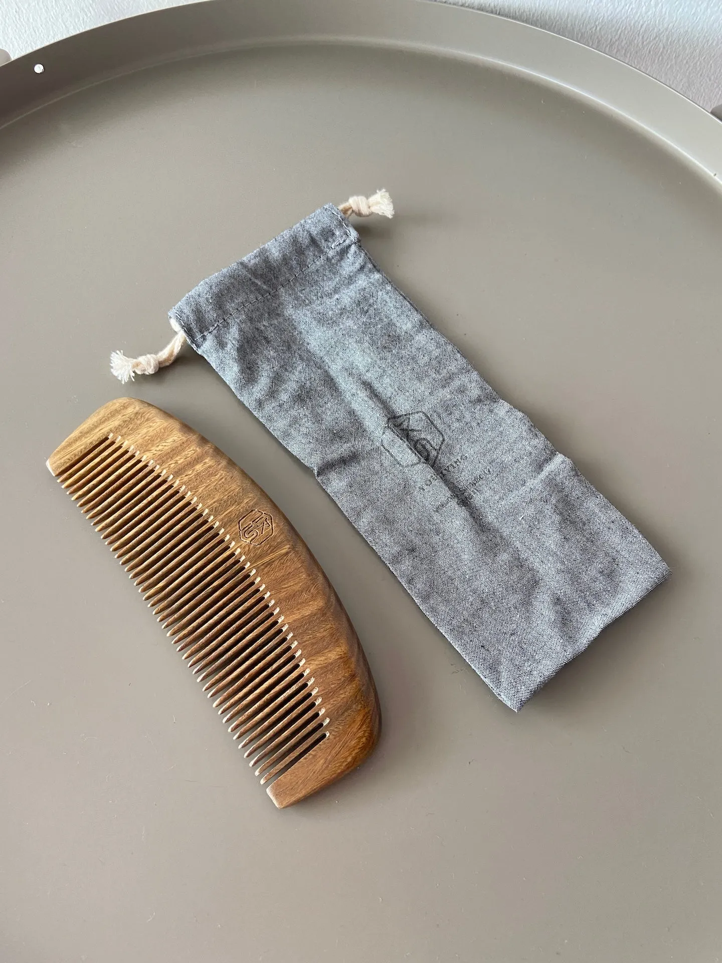 Handcrafted Verawood Comb (M)