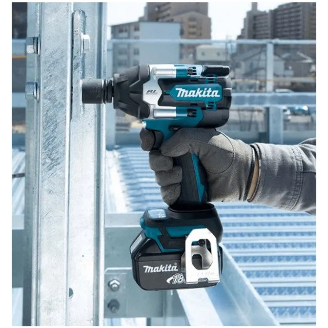 Makita | Cordless Impact Wrench 700Nm 18V Tool Only DTW700ZJ