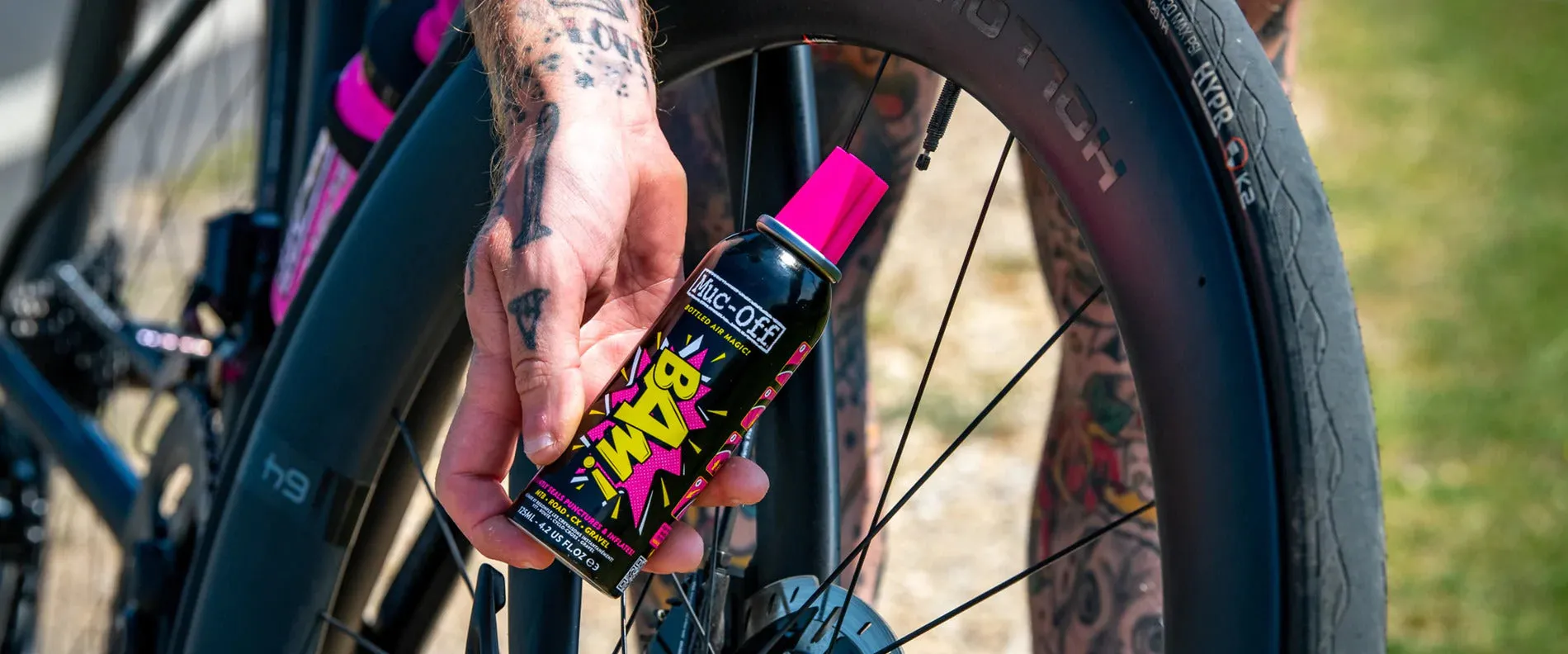 MUC-OFF BIKE TIRE INFLATOR B.A.M. INSTANT PUNCTURE REPAIR