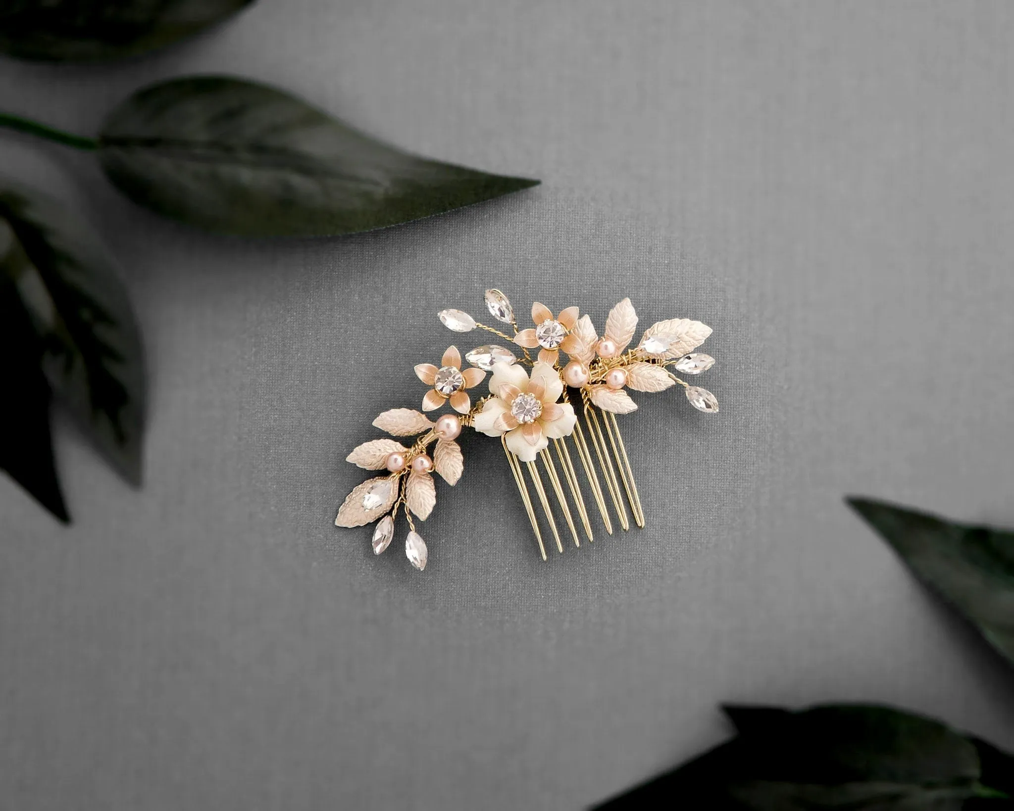 Pearl Wedding Comb with Porcelain Luster Flower