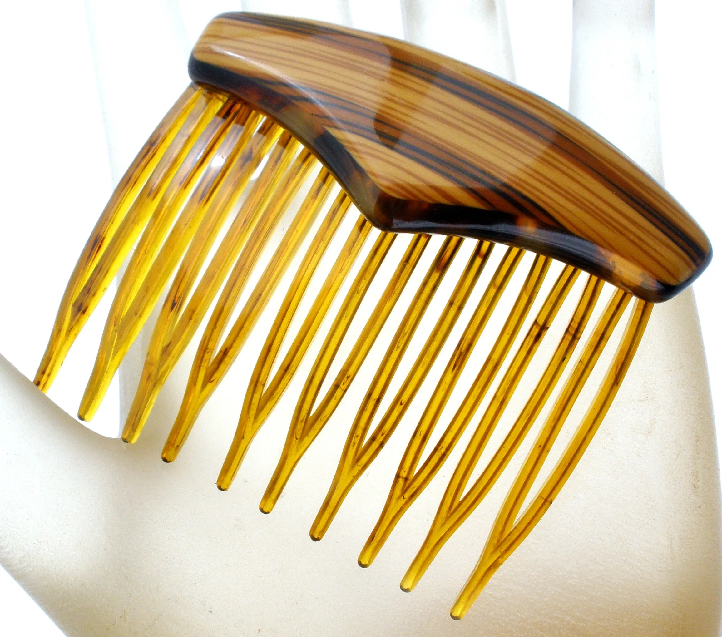 Vintage Brown Hair Comb